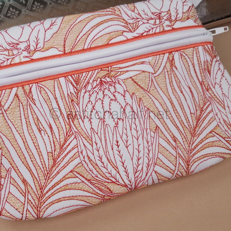 Protea Magnifica Zipper Bag
