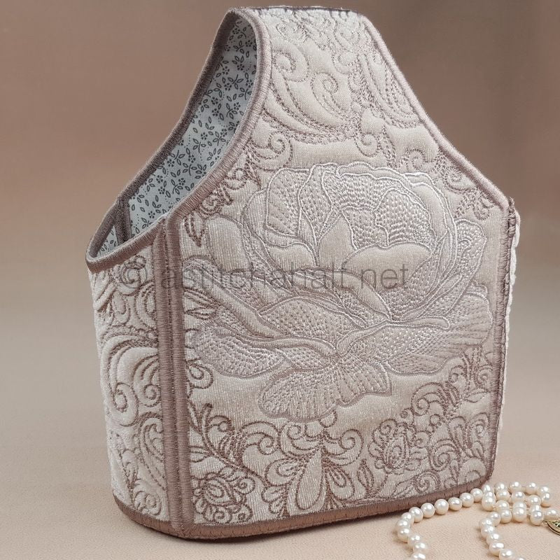 La Bella Rosa Basket