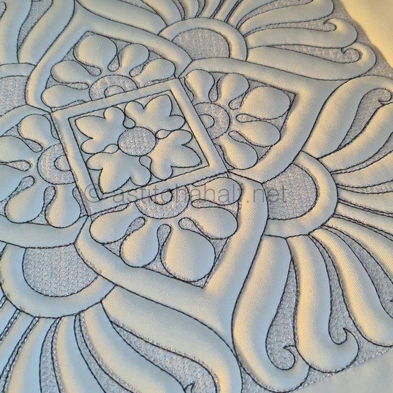 My Majolica Pillow Quilt