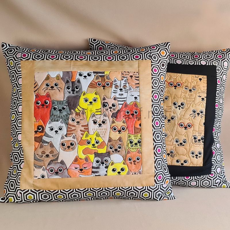 Cats Together Seamless Quilt Combo - aStitch aHalf