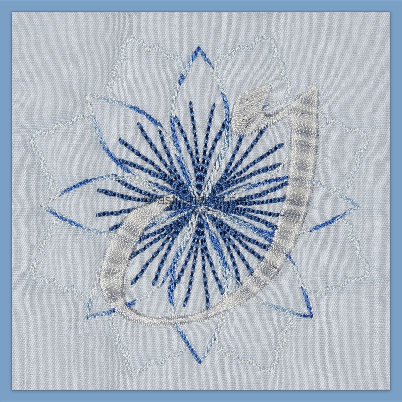 Frost and Frozen Monogram Letter I