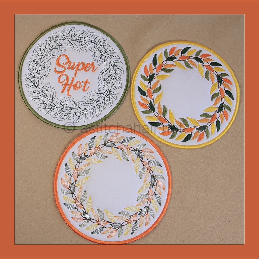 Wreath Trivet Variety