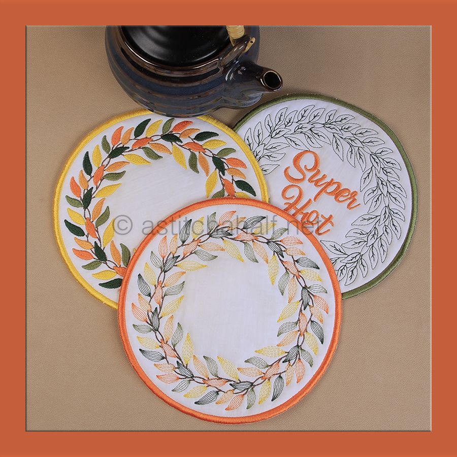 Wreath Trivet Variety