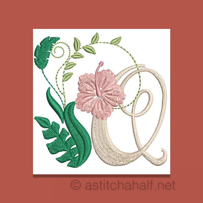 Florentina Monogram Letter Q