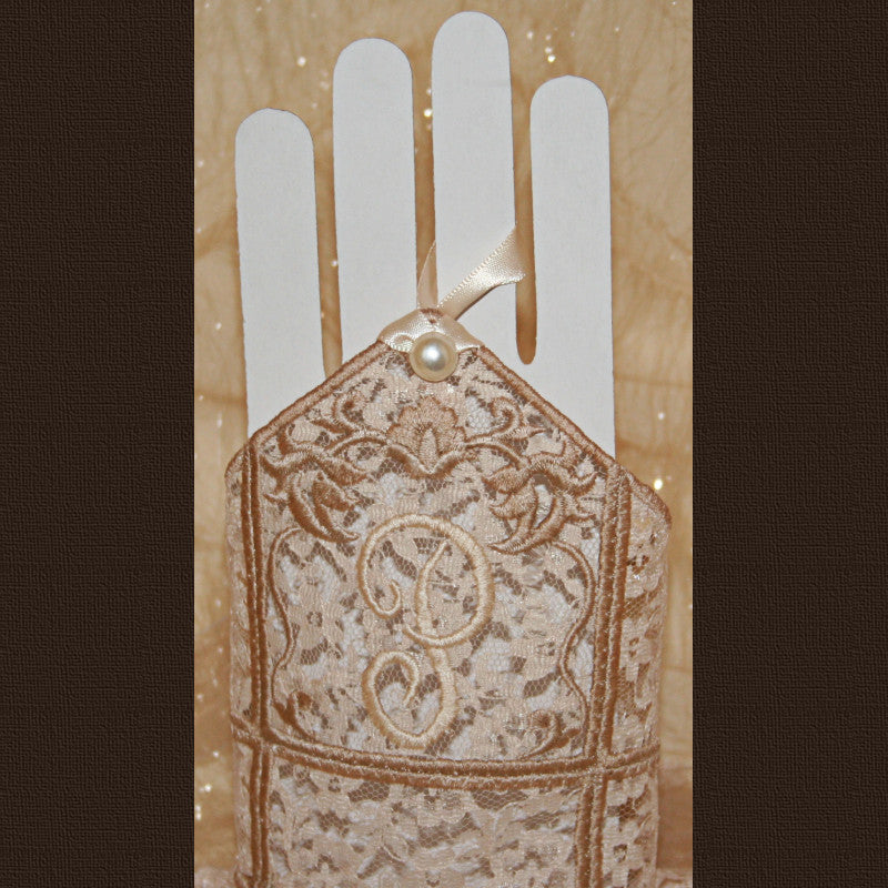 Wedding Gloves 01 Applique - a-stitch-a-half