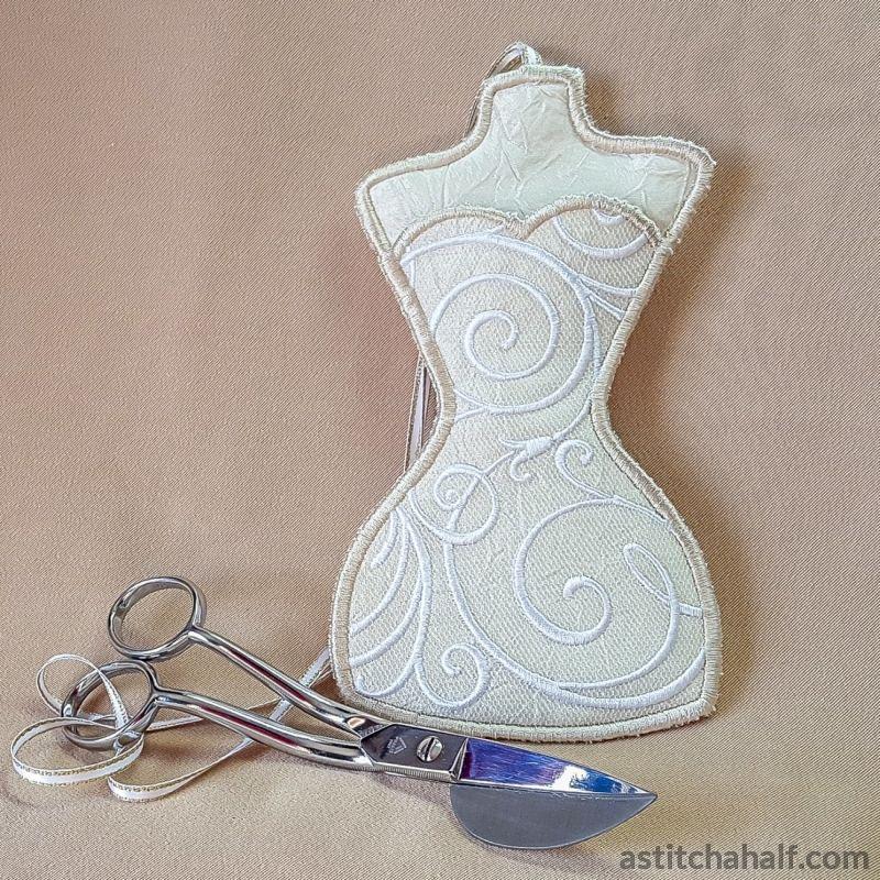 All in the Hoop Filigree Scissor Pocket - aStitch aHalf