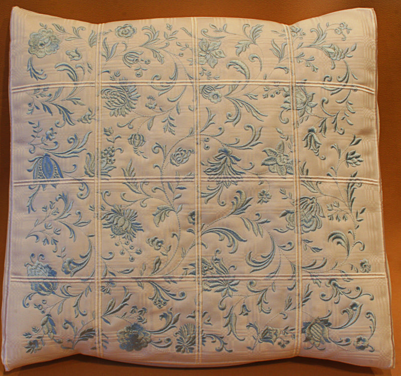 Lace de Triomphe Combo - a-stitch-a-half