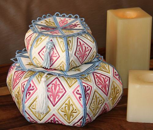 Roman Classic Boxes 02 - aStitch aHalf