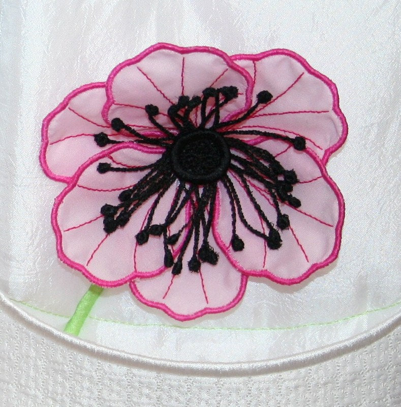 Tote de Caen - a-stitch-a-half