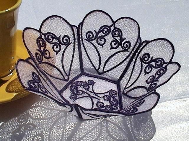 Fsl Love Bowl 06 - a-stitch-a-half