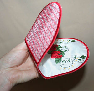Strawberry Fingertip Oven Mitts - a-stitch-a-half