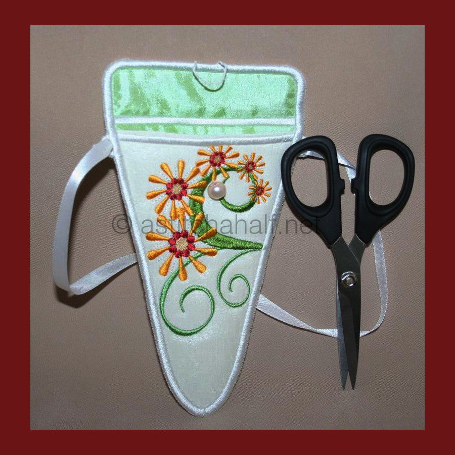 Daisy Scissor Pockets