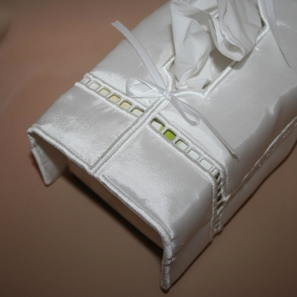 Irish Tissue Box Drape 01 - a-stitch-a-half