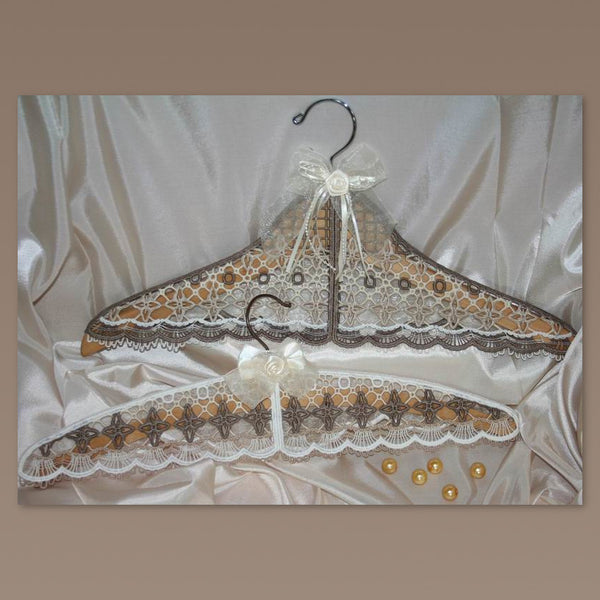 Vintage Lace Hanger Cover aStitch aHalf