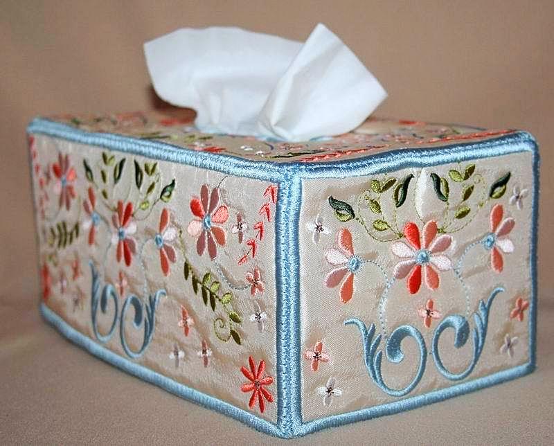 Signature Tissue Box Cover