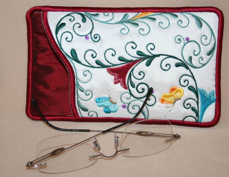 Bohemian Eyeglass Case - a-stitch-a-half