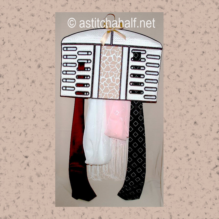 Giraffe Tie Organizer - a-stitch-a-half