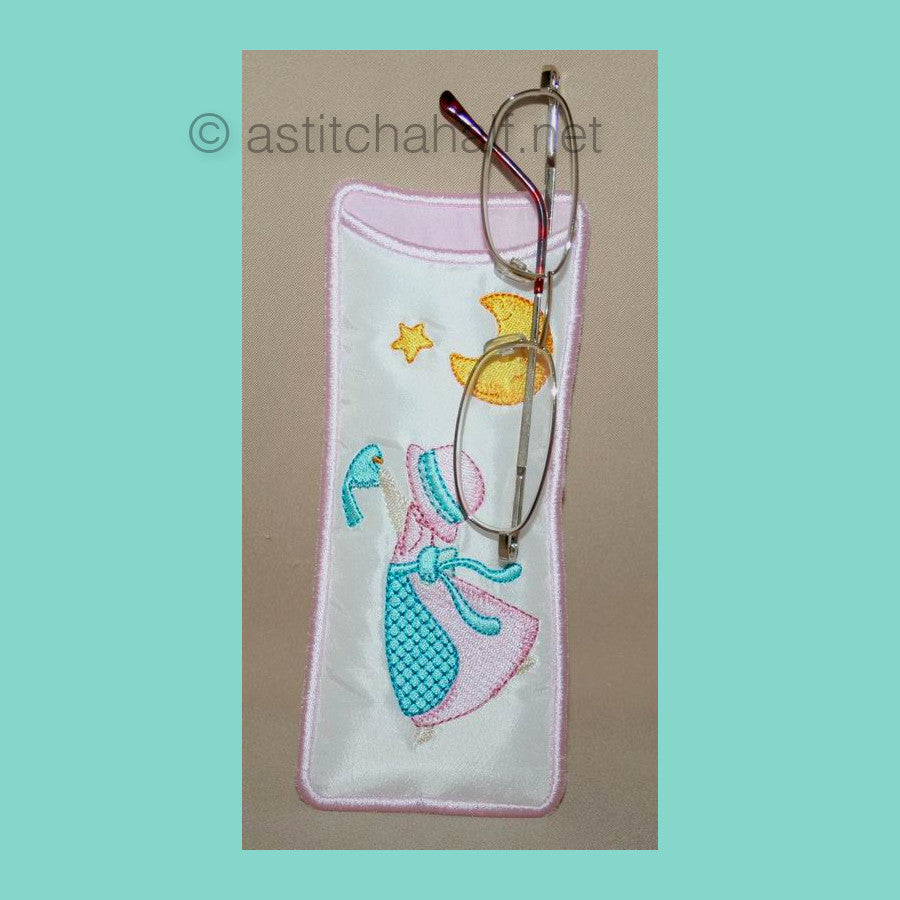Birdie Bonnet Eyeglass Case - a-stitch-a-half