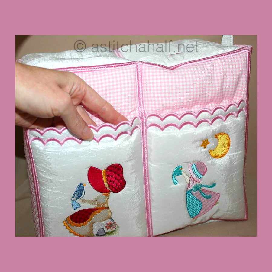 Miss Bonnet Tote Bag 01 - a-stitch-a-half