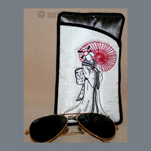 Japanese Girl Eyeglass Cases 01 - a-stitch-a-half