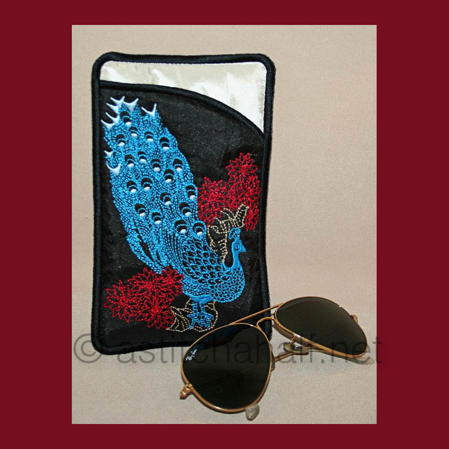 Peacock Eyeglass Cases 04 - a-stitch-a-half
