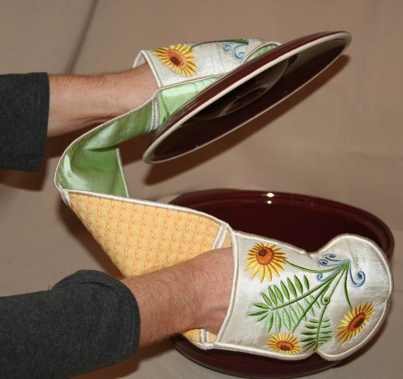 Sunflower BBQ Mitt - a-stitch-a-half