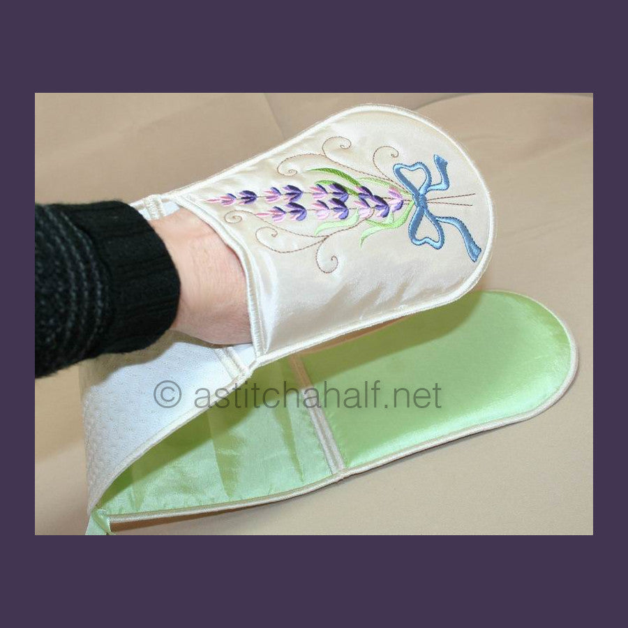 Chamomile Lavender BBQ Mitts - a-stitch-a-half