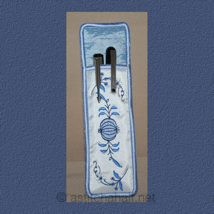 Blue Onion Pen and Pencil Holder - a-stitch-a-half