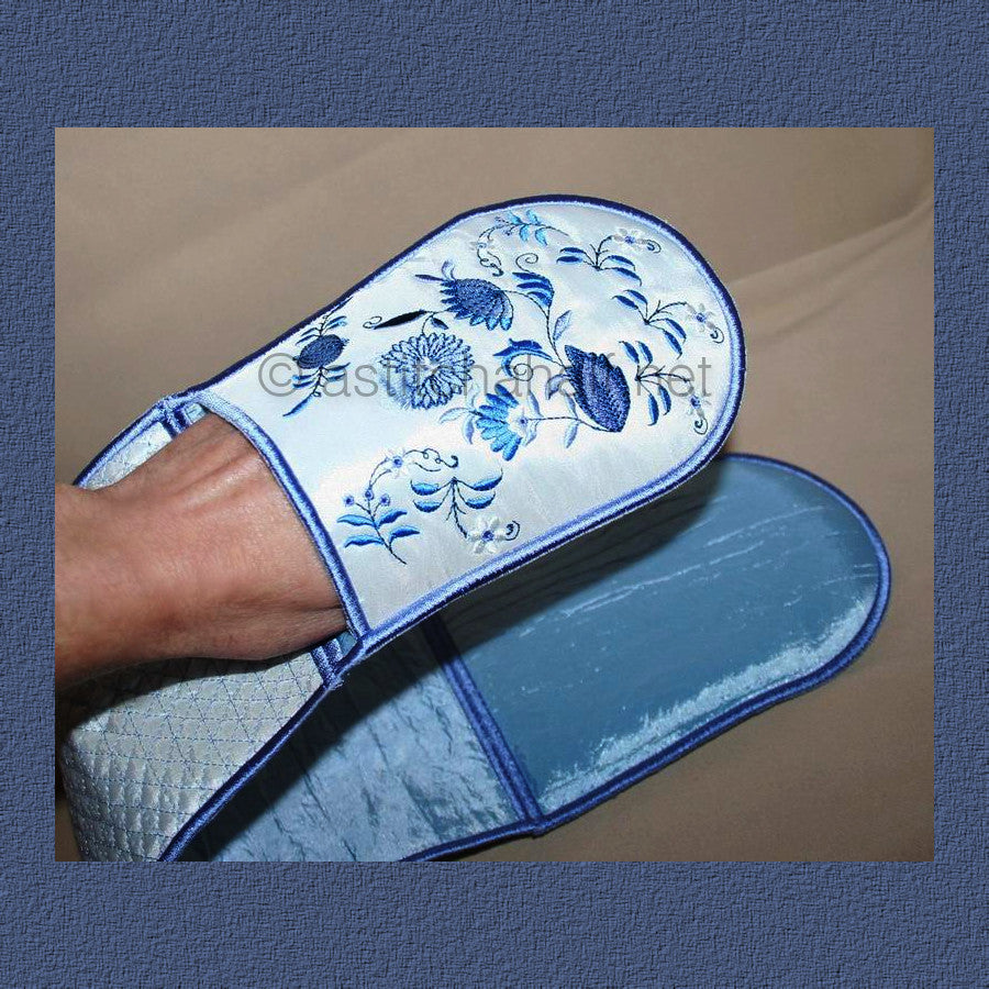 Blue Onion BBQ Mitt - a-stitch-a-half