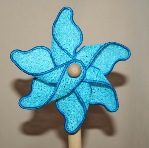 Freestanding Lace Pinwheel - a-stitch-a-half