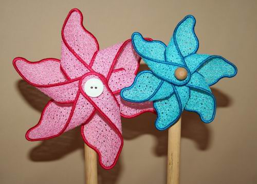 Freestanding Lace Pinwheel - a-stitch-a-half