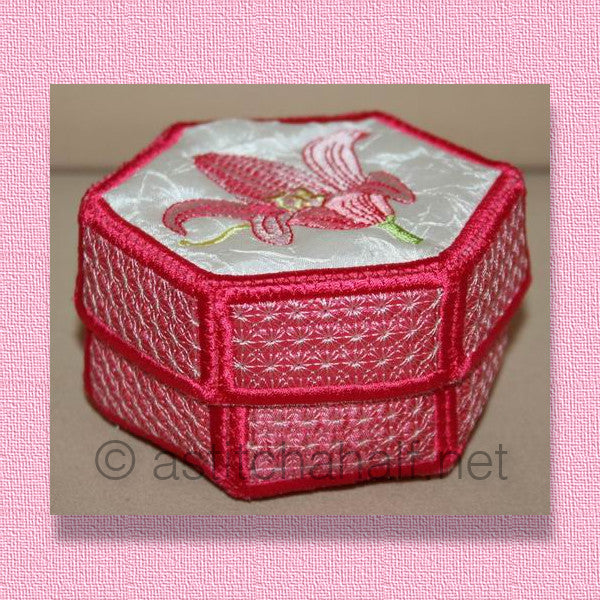 Tiger Lily Trinket Box 04 - a-stitch-a-half