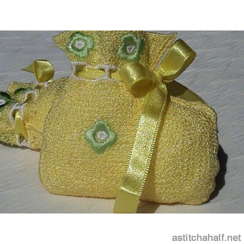 Freestanding Lace Baby Booties - aStitch aHalf