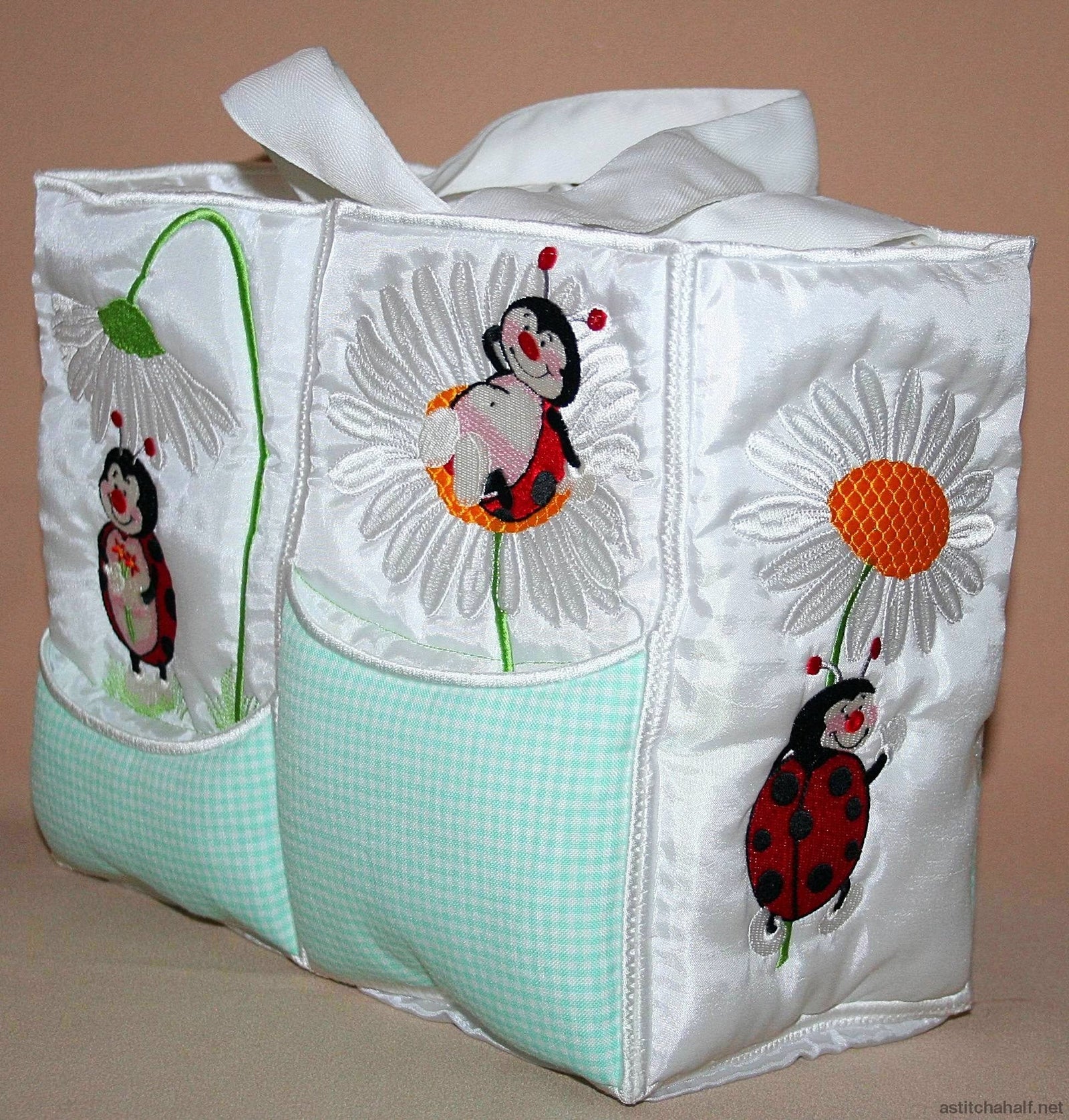 Bag-a-Bug - aStitch aHalf