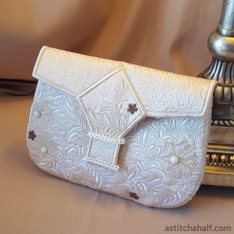 Beautiful Baguette Purse - aStitch aHalf
