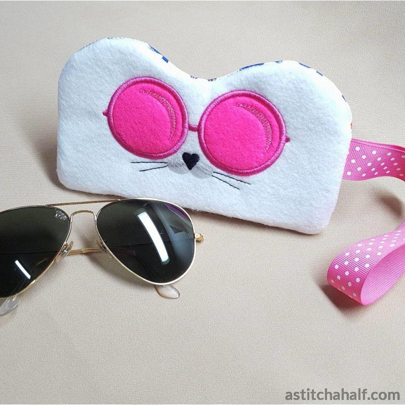 Cool Cat Eyeglass Case with ITH Zipper - aStitch aHalf
