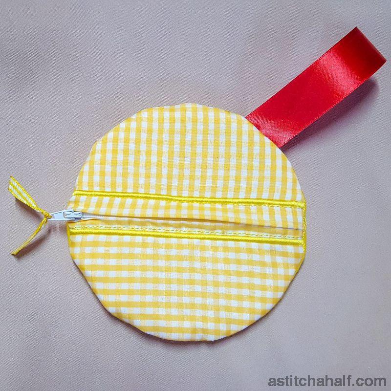 Emoji Lady Bag with in the hoop zipper - aStitch aHalf