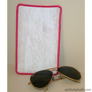 Hibiscus Eyeglass Cover - a-stitch-a-half