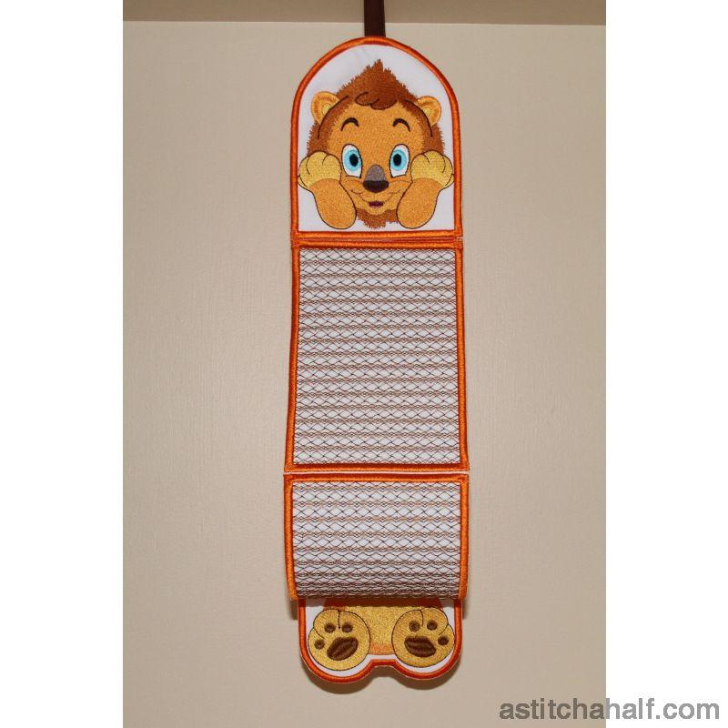 Lubaya the Lion Toilet Roll Holder - aStitch aHalf