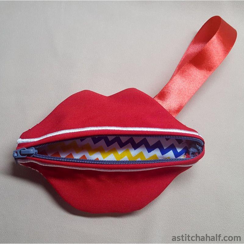Luscious Lips Bag With ITH Zipper - aStitch aHalf