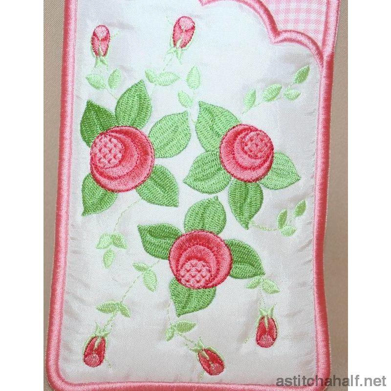 Mini Roses Eyeglass Case - a-stitch-a-half