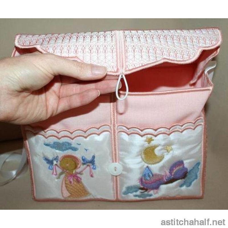 Miss Bonnet Tote Bag 02 - a-stitch-a-half