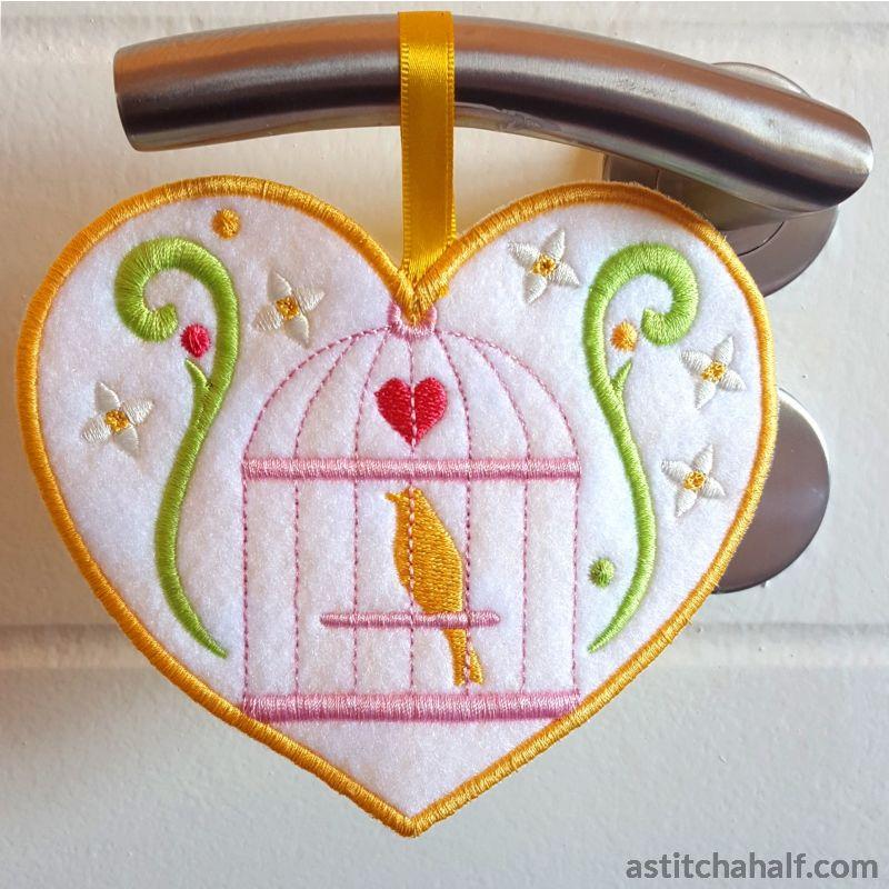 Oh So Tweet Applique - aStitch aHalf