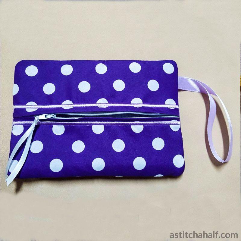 Paisley Bag with in-the-hoop Zipper - aStitch aHalf