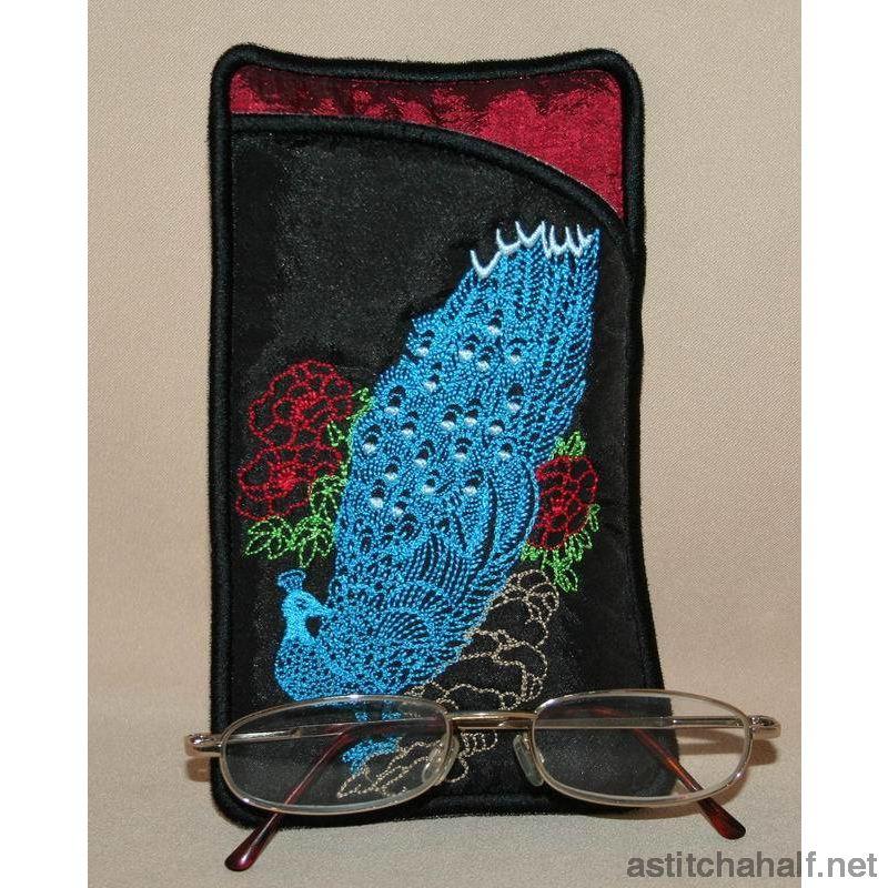 Peacock Eyeglass Cases 02 - a-stitch-a-half