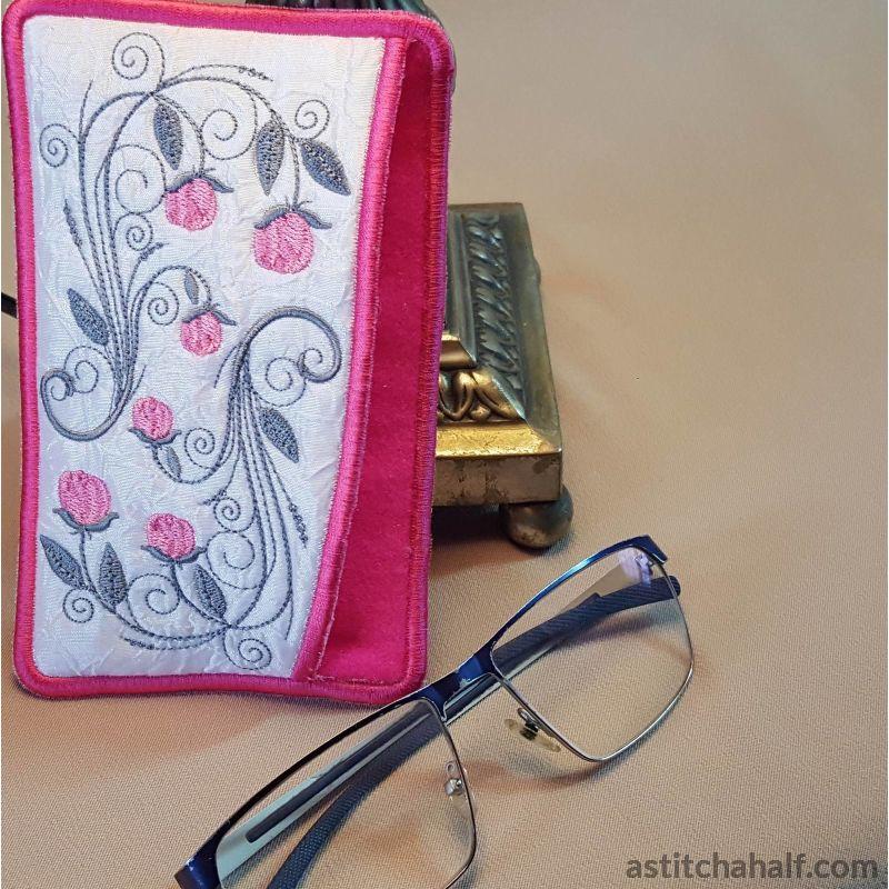 Ring of Roses Eyeglass Case - aStitch aHalf