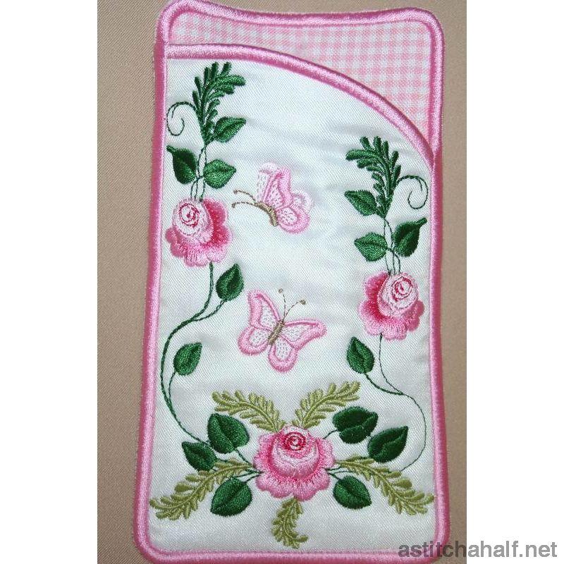 Rose Bud Eyeglass Case - a-stitch-a-half