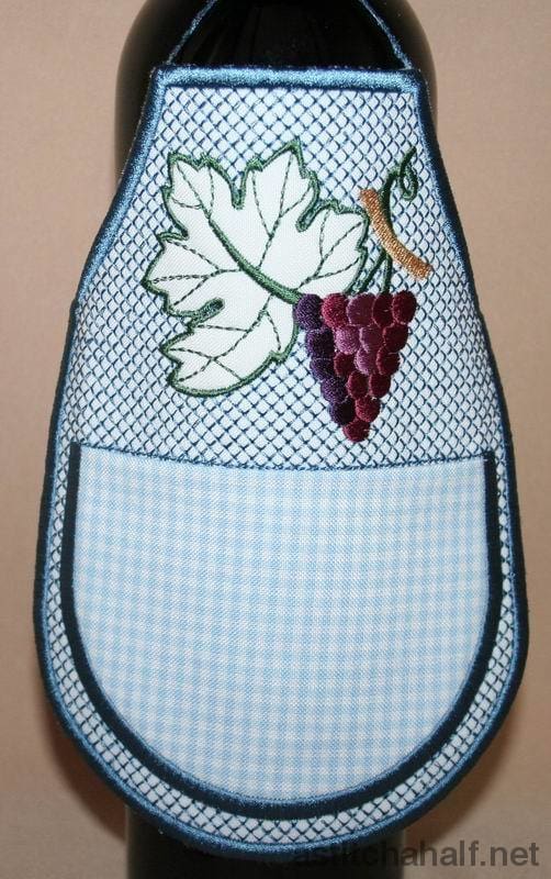 Wine Bottle Apron 01 - a-stitch-a-half