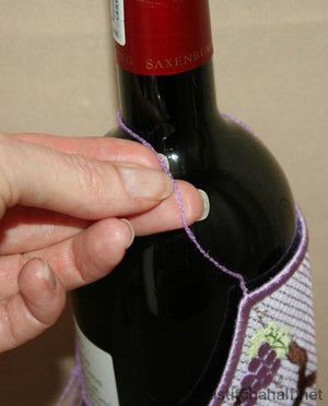 Wine Bottle Apron 02 - a-stitch-a-half
